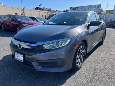 2016 Honda Civic - Photo 2