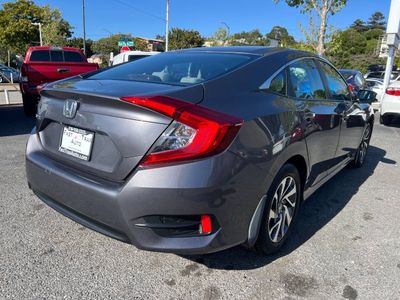 2016 Honda Civic - Photo 4
