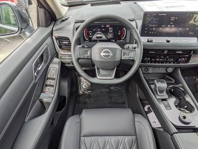 2026 Nissan Rogue — photo 17 view