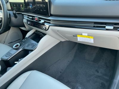 2026 Kia Sportage Hybrid — photo 14 view