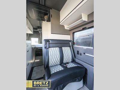 2026 Grand Design Lineage Series VT — photo 13 view