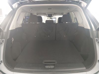 2025 Nissan Rogue - Photo 11