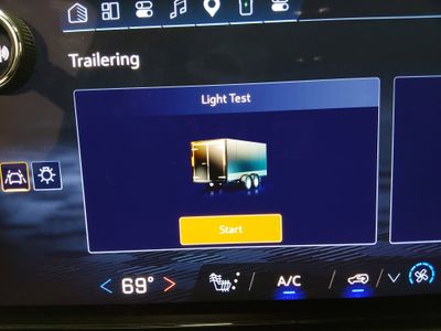 2025 Chevrolet Traverse - Photo 16