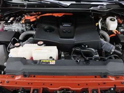2024 Toyota Tundra 4WD - Photo 44