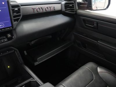 2024 Toyota Tundra 4WD - Photo 28