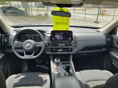 2025 Nissan Pathfinder - Photo 25