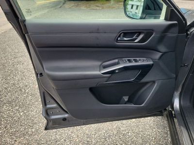 2025 Nissan Pathfinder - Photo 9