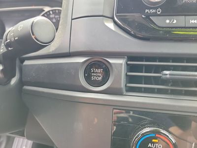 2025 Nissan Pathfinder - Photo 24
