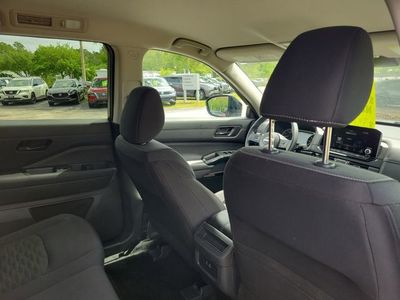 2025 Nissan Pathfinder - Photo 30