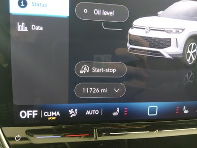 2025 Volkswagen Tiguan — photo 14 view