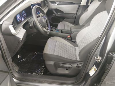 2025 Volkswagen Tiguan — photo 19 view