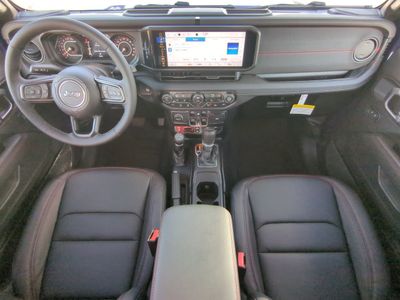 2026 Jeep Gladiator - Photo 17