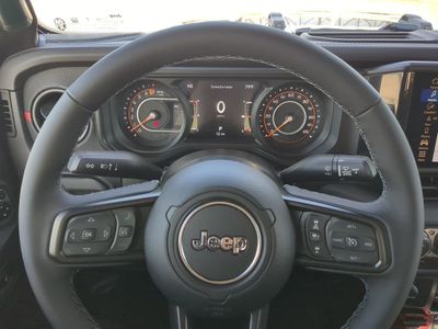 2026 Jeep Gladiator - Photo 31