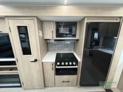 2027 Grand Design Imagine — photo 20 view