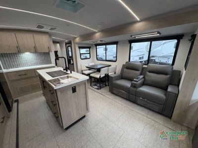 2027 Grand Design Imagine — photo 8 view