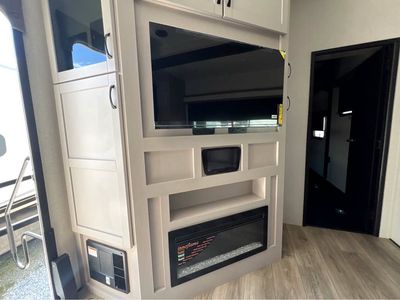 2026 Jayco Seismic - Photo 9