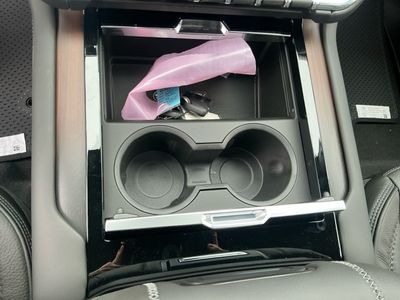 2026 GMC Yukon XL — photo 13 view
