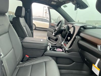 2026 GMC Yukon XL — photo 20 view