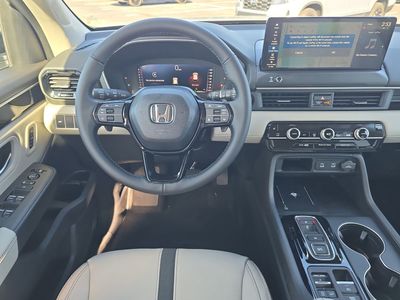 2026 Honda Pilot - Photo 11