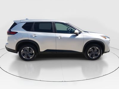 2025 Nissan Rogue — photo 8 view