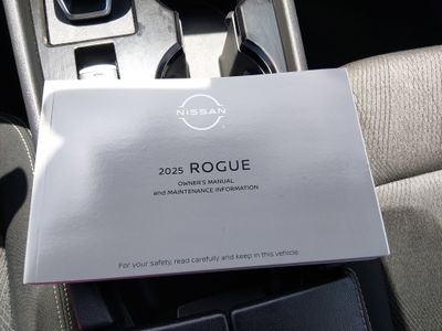2025 Nissan Rogue — photo 19 view