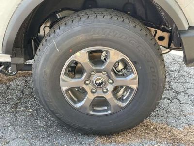 2026 Ford Bronco — photo 8 view