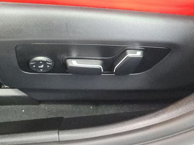 2025 BMW M5 - Photo 19