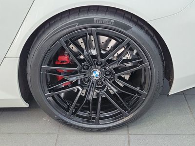 2025 BMW M5 - Photo 8