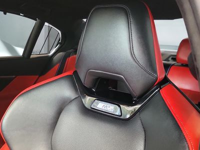 2025 BMW M5 - Photo 17