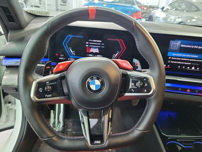 2025 BMW M5 - Photo 24