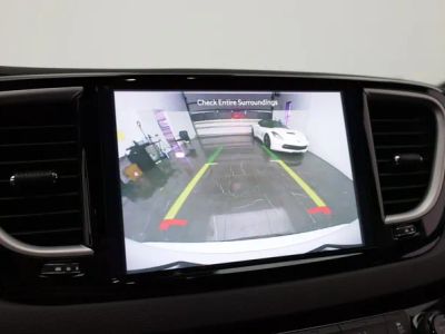 2026 Chrysler Pacifica — photo 19 view