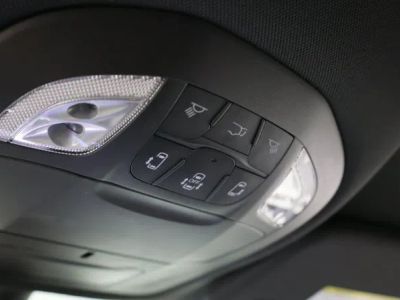2026 Chrysler Pacifica — photo 24 view
