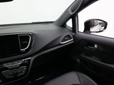 2026 Chrysler Pacifica — photo 31 view
