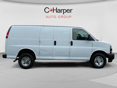 2021 Chevrolet Express Cargo 3500 — side profile view