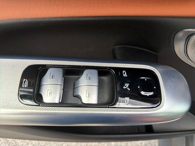 2024 Mercedes-Benz GLC - Photo 30