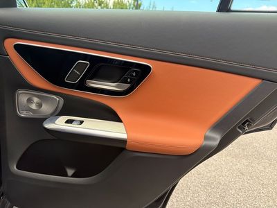 2024 Mercedes-Benz GLC - Photo 34