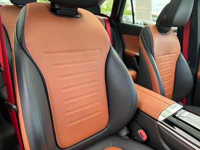 2024 Mercedes-Benz GLC - Photo 38