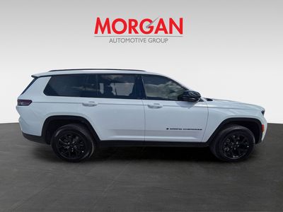2025 Jeep Grand Cherokee L - Photo 2