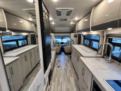 2023 Thor Motor Coach COMPASS - Photo 3