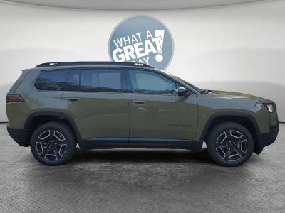 2026 Jeep Cherokee — side profile view