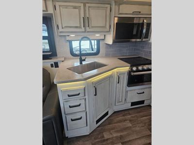 2023 Jayco Precept - Photo 10