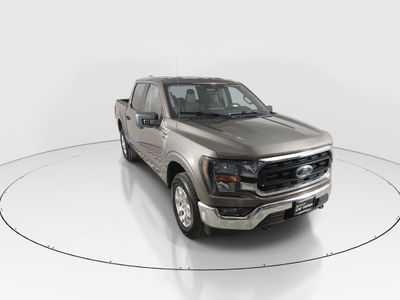 2023 Ford F-150 XLT 4WD SuperCrew 5.5' Box — front three-quarter view