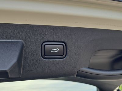 2026 Kia Sportage Hybrid — photo 10 view