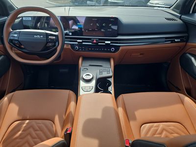2026 Kia Sportage Hybrid — photo 12 view