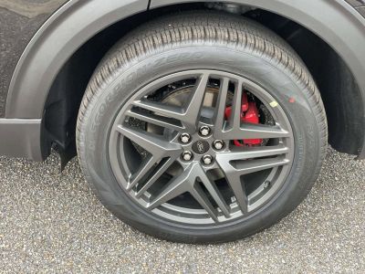 2026 Ford Explorer — photo 9 view