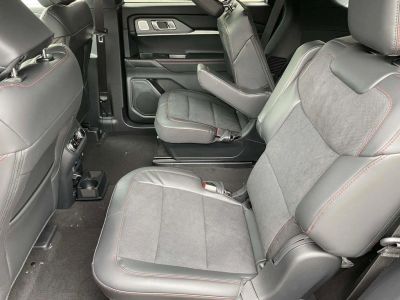 2026 Ford Explorer — photo 12 view