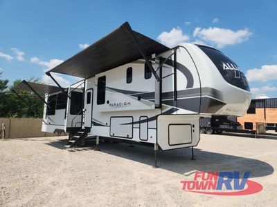 2023 Alliance RV Paradigm — photo 10 view