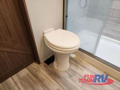 2023 Alliance RV Paradigm — photo 42 view
