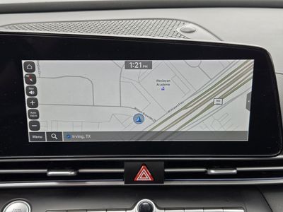 2024 Hyundai Elantra - Photo 13