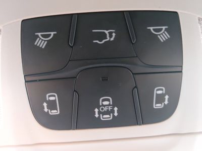 2023 Chrysler Voyager - Photo 20